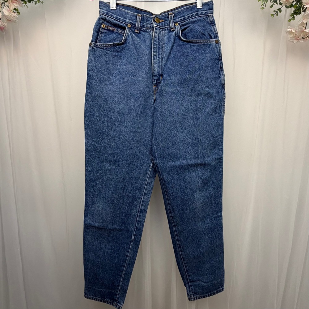 Vintage Chic High Waisted Mom Jeans Medium Wash Tapered Leg Made in USA Size 12